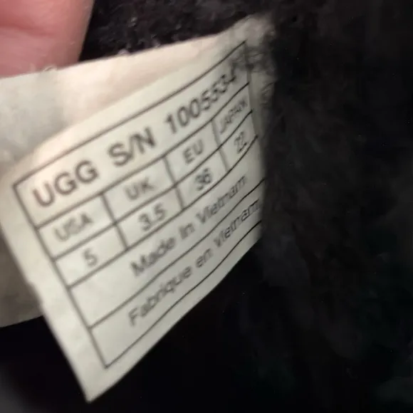 UGG Kids Bailey Bow Boots Snakeprint size 5