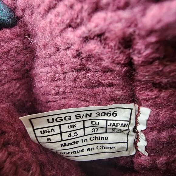 UGG Lattice Cardy Knit Boots size 6