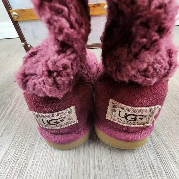 UGG Lattice Cardy Knit Boots size 6