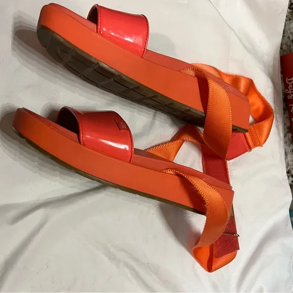 UGG. Lennox Sandals
