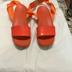 UGG. Lennox Sandals