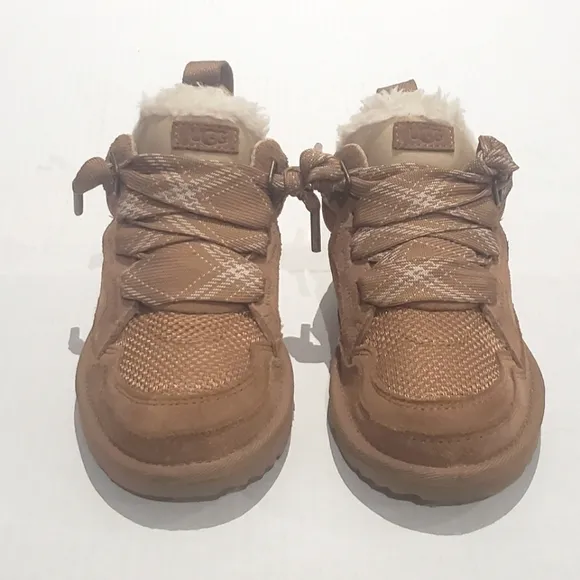 UGG Lowmel Lace Up Sneakers