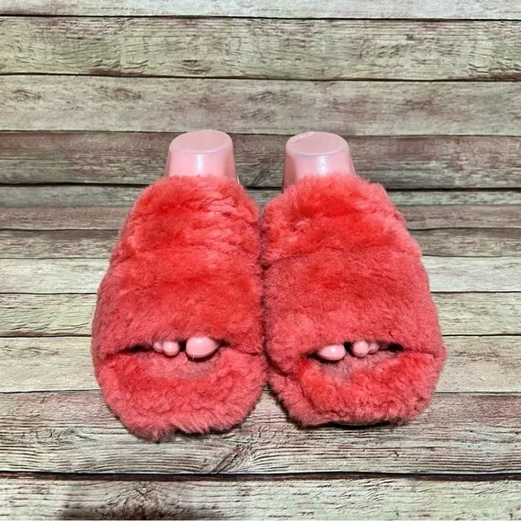 Ugg Red Fluff Yeah Sandals
