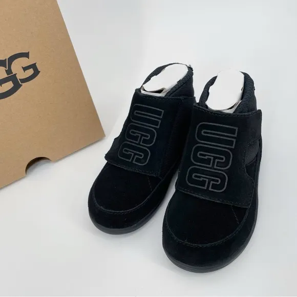 Ugg Stryder Toddler Washable Shoes Boot Booties Velcro Boys and Girls Unisex