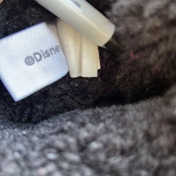 UGG AUSTRALIA DISNEY BOOTS SIZE‎ 2