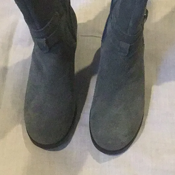 Uggs kookaburra boots