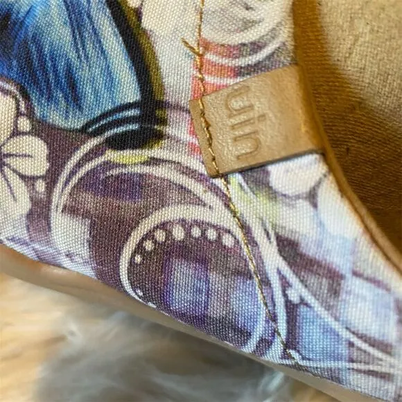 UIN Women's Canvas Slip-On Sneakers Size 9 Art Painted Cat Design