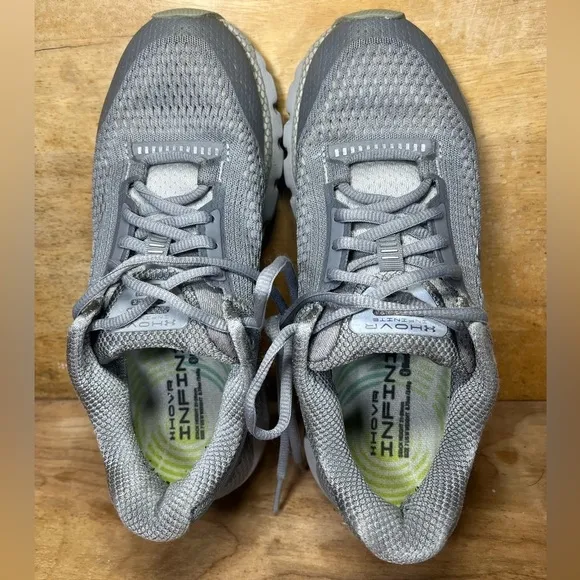 Under Armour HOVR Infinite REFLECTIVE Womens Sz 7.5 Running Shoes Sneakers Gray