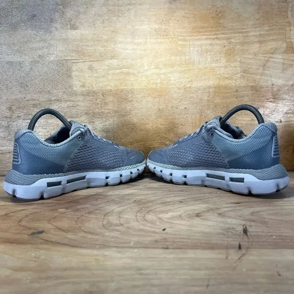 Under Armour HOVR Infinite REFLECTIVE Womens Sz 7.5 Running Shoes Sneakers Gray