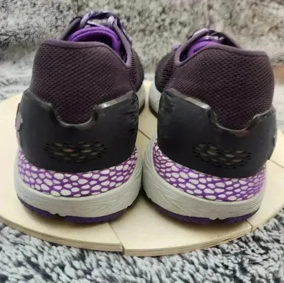 Under Armour HOVR Sonic 3 Womens Size 9.5 Shoes Purple White Running Sneakers