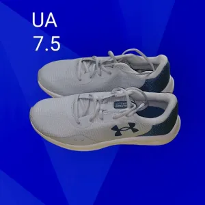 Under Armour Men's Gray Running Shoes