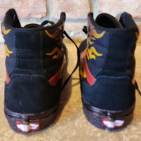 UNIQUE! Vans Filmore Hi Faded Flame - men's size 9