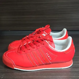 UNISEX Adidas Samoa Red Sneakers Size 6