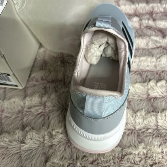 Unisex Adidas XPLRPuLSE LightBlue Sneakers Size 13.5