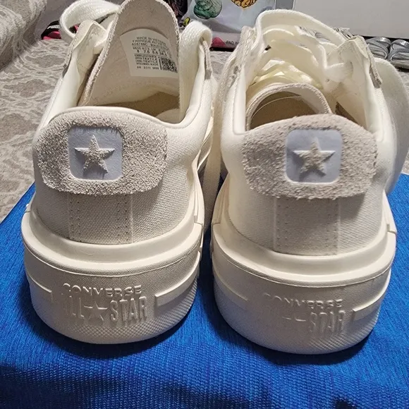 UNISEX Converse All Star White Sneakers