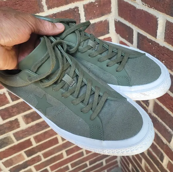Unisex Converse Sneakers