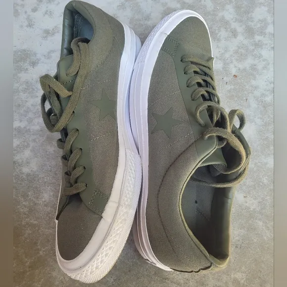 Unisex Converse Sneakers
