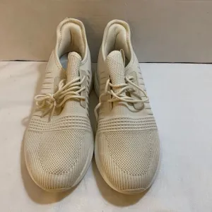 Unisex cream color sneakers.  See size chart - 40.5/women 9.5 &amp; men 8