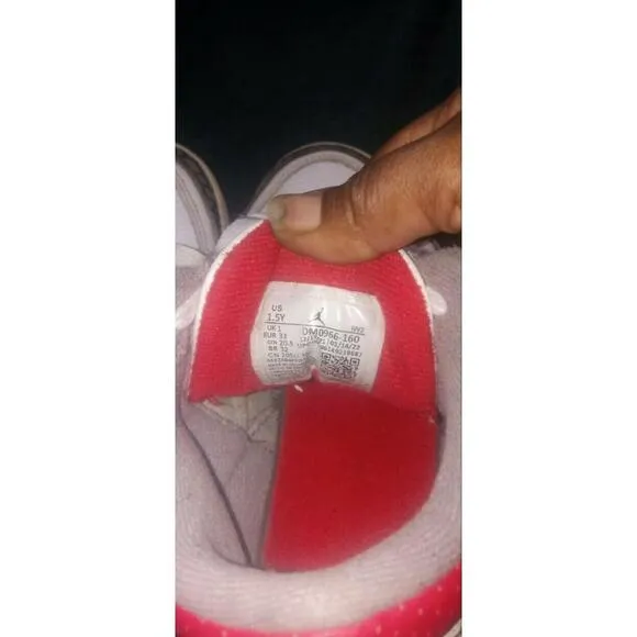 Unisex Jordan Retro 1.5Y White/Red