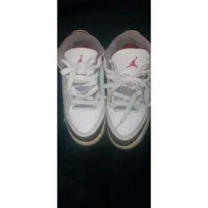 Unisex Jordan Retro 1.5Y White/Red