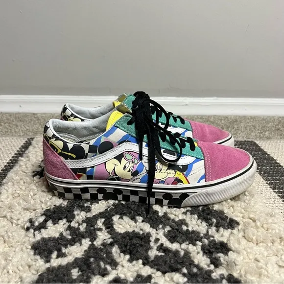 Unisex Limited Edition Vans Old Skool Disney 80s Mickey Sneakers