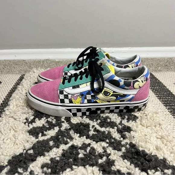 Unisex Limited Edition Vans Old Skool Disney 80s Mickey Sneakers