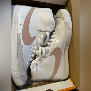 Unisex Nike Blazer shoes