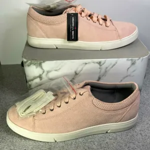 Unisex pink suede tennis shoes NWT. Size men’s 9 or women’s 10.5-11. B15 Clark’s