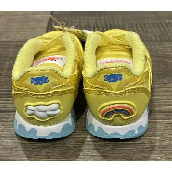 Unisex Reebok Classic Peppa Pig Colab SZ 4 infants Leather Yellow Shoes Toddler