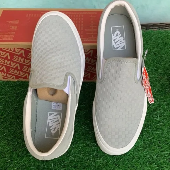 UNISEX VANS CLASSIC SLIP ON Embossmnichk Mrggrytrwht
