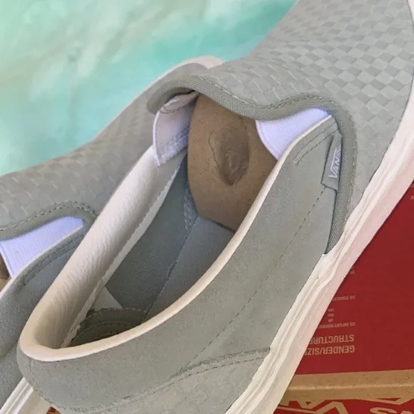 UNISEX VANS CLASSIC SLIP ON Embossmnichk Mrggrytrwht