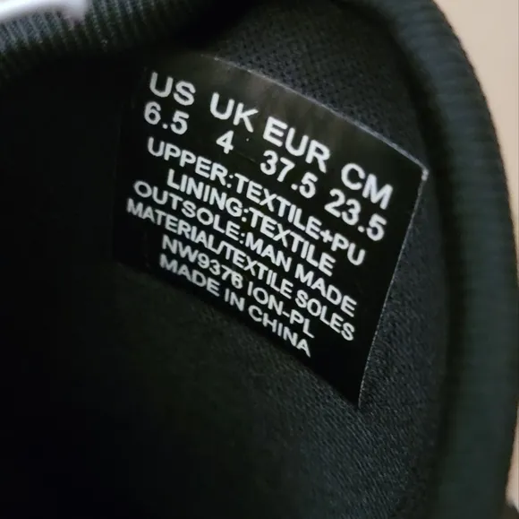 U.S. Polo Assn. Black Active wear sneakers Unisex 6.5