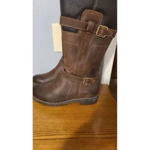V-Italia Alps Brown Water Resistant size 41 US 10.5 NIB‎