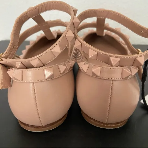 Valentino Garavani Rockstud Caged Ballerina Flats Pointed Toe