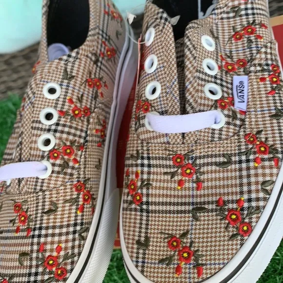 VANS AUTHENTIC GLENPLdfflrl Embroidery/True WhiteW