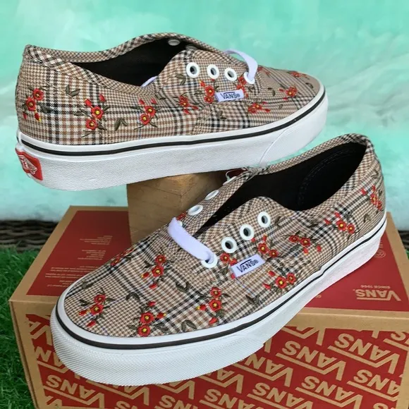 VANS AUTHENTIC GLENPLdfflrl Embroidery/True WhiteW