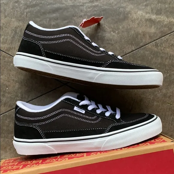 ••VANS BEARCAT BLACK/WHITE WMNS