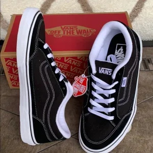 ••VANS BEARCAT BLACK/WHITE WMNS
