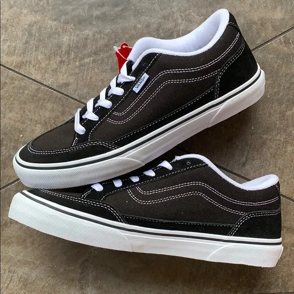 ••VANS BEARCAT BLACK/WHITE WMNS