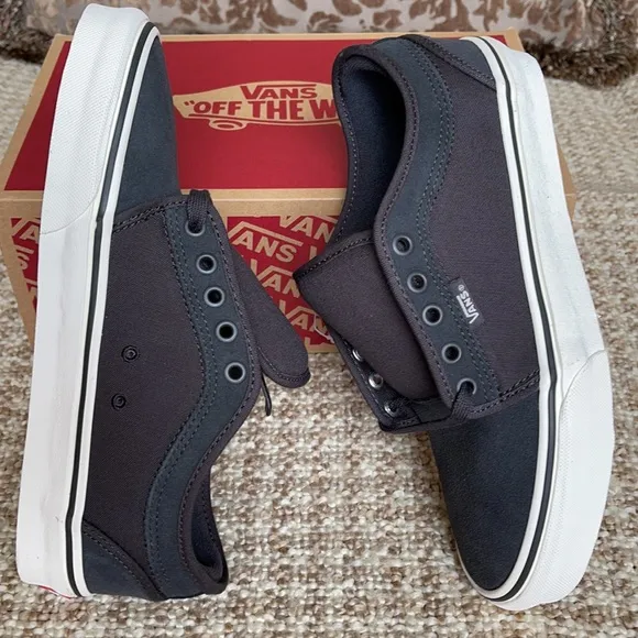 Vans Chukka Low Raven/Marshmallow WMNS