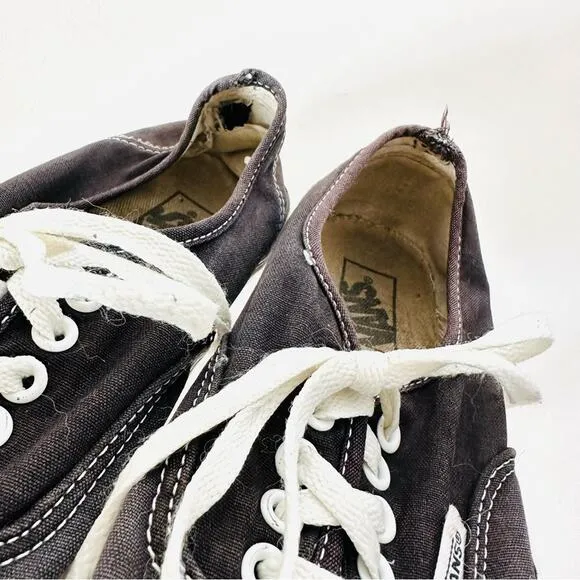 VANS Classic Authentic Lace Up White Black Unisex Sneakers Retro Skate Shoes 8
