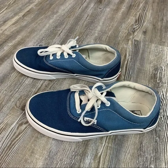 Vans Classic Style Blue Lace Up Sneakers Size 4