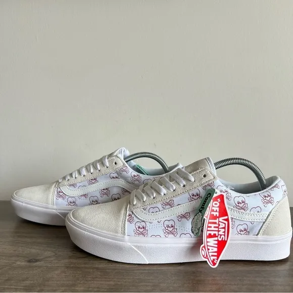 Vans ComfyCush Old Skool Unisex Shoe Cold Hearted Size 10.5 or 12 #455