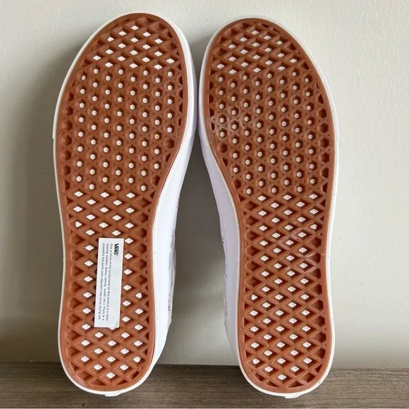 Vans ComfyCush Old Skool Unisex Shoe Cold Hearted Size 10.5 or 12 #455