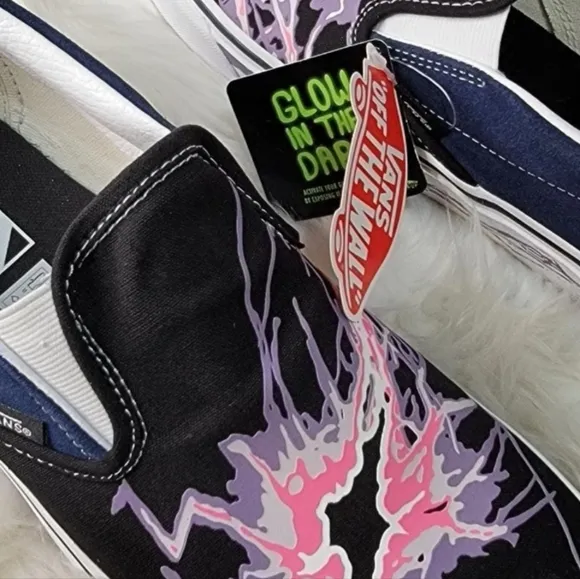 Vans Glow in Dark Unisex-Adult Sneakers new