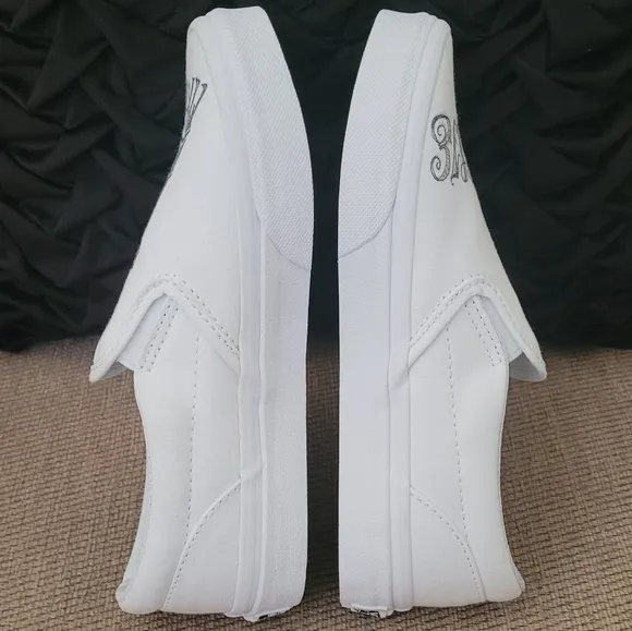 VANS KIDS WHITE UNISEX CUSTOM NATALIE SLIP ON SNEAKERS