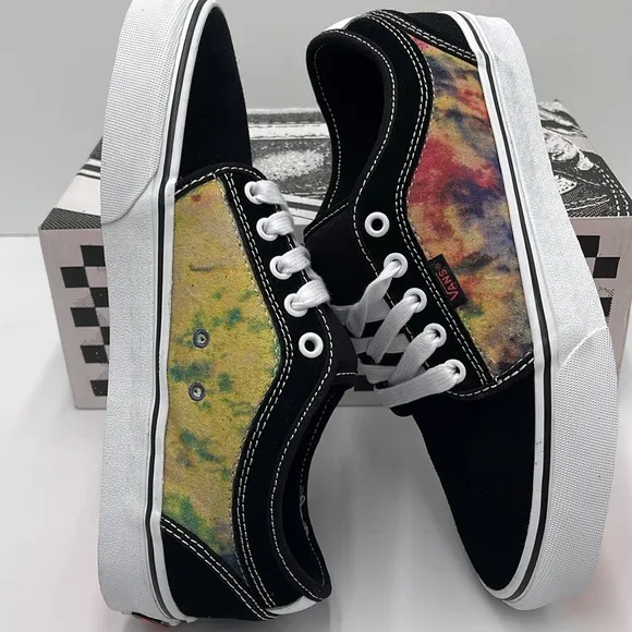 Vans Men’s Black and Tie-Dye Sneakers Skate Chukka LTerry BlackVN0A4BX4BML