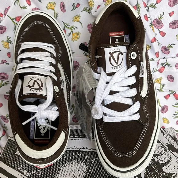 Vans Men’s RowanDark BrownVN0A5JICDRB Sneakers