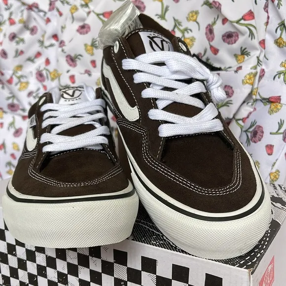 Vans Men’s RowanDark BrownVN0A5JICDRB Sneakers