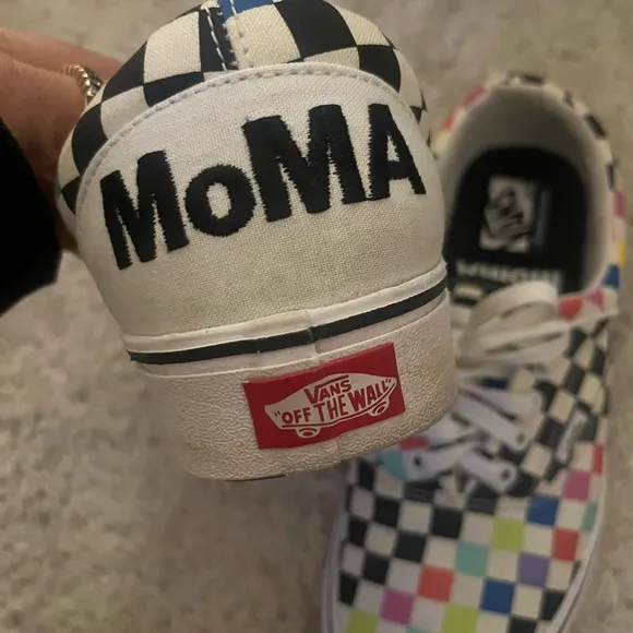 Vans MoMA Collaboration Men’s Sneakers Sz 9.5